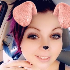 Meet your Posher, Natasha